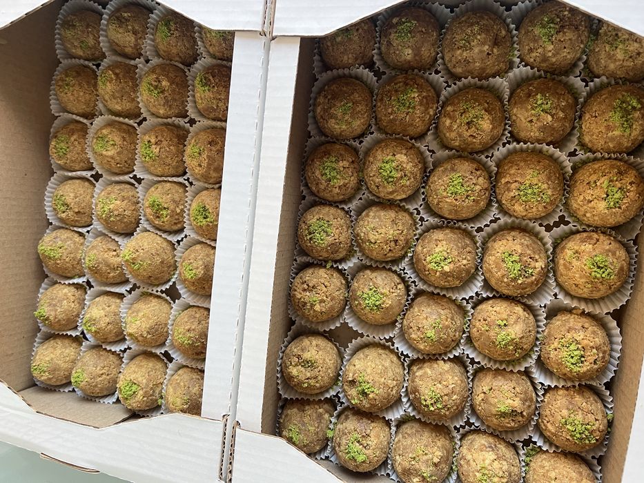 Пирожные капкейки торты чайные сеты