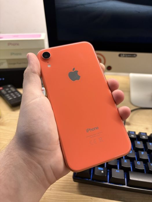 iPhone Xr Coral 64GB