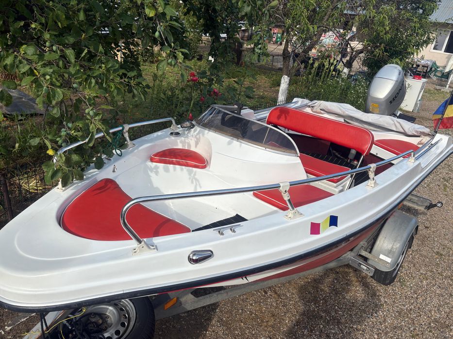 Barca,motor+peridoc