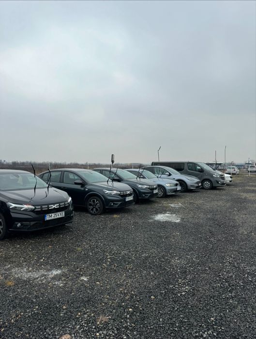 Inchiriez Dacia Logan 2023 automat