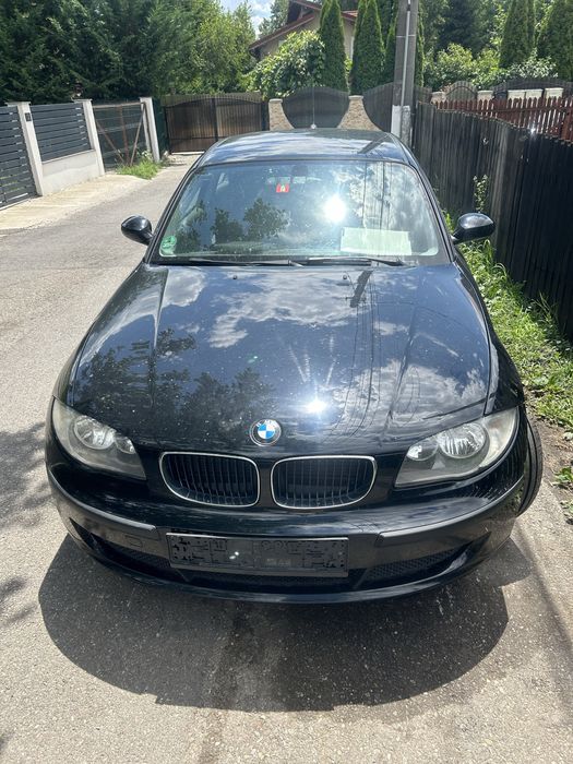 Capota bara faruri bmw e81 e87 an 2009