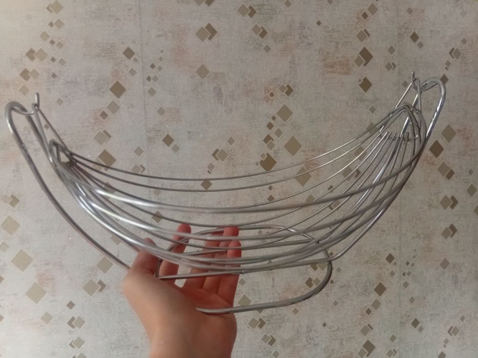 Фруктовница.              .