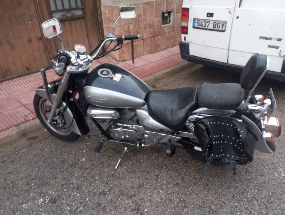 vind / schimb  motocicleta  aguila  250 cm