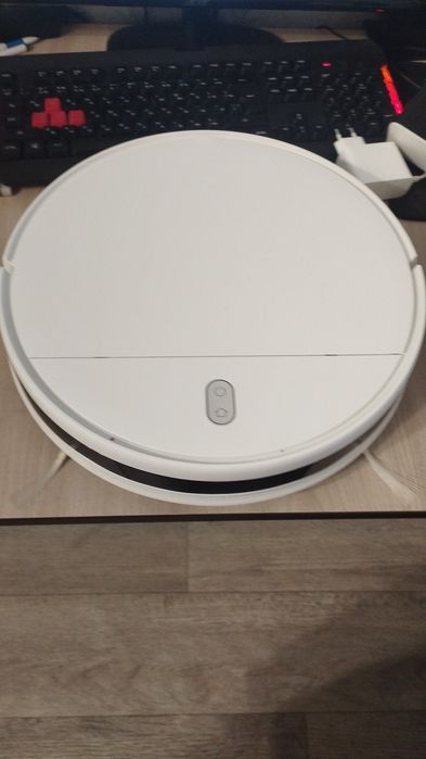 Продам робот пылесос