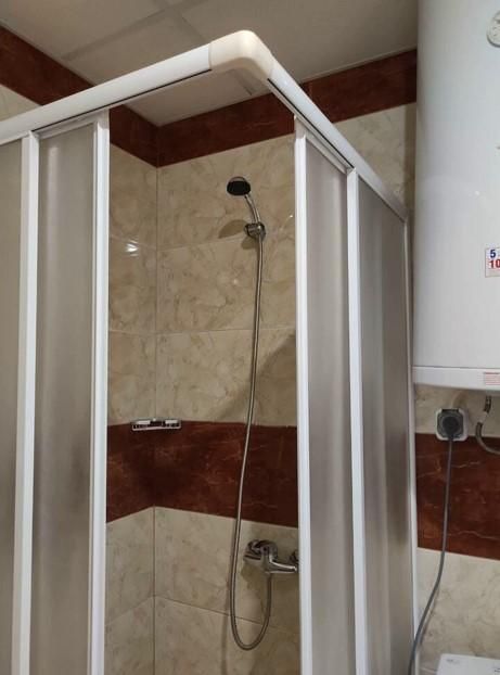 Дава се под наем Едностаен апартамент в Бургас, Център - 50 кв.м за 510 € - Снимка #7