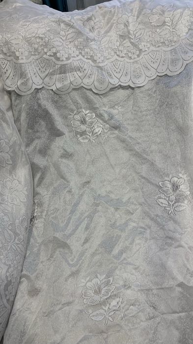 Перде бяло ушито