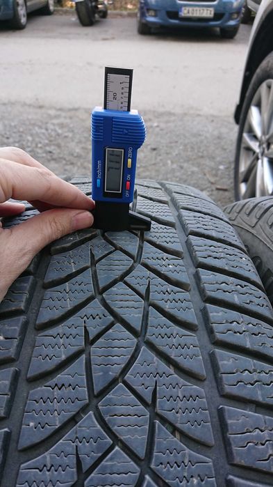 4бр. зимни гуми 235 55 18 Goodyear Ultra Grip GEN-1