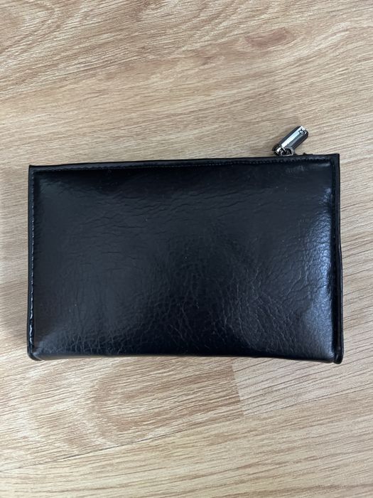 Дамски чисто нов портфейл  Axel