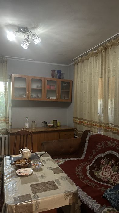 Сдаётся дом  в хорошем районе