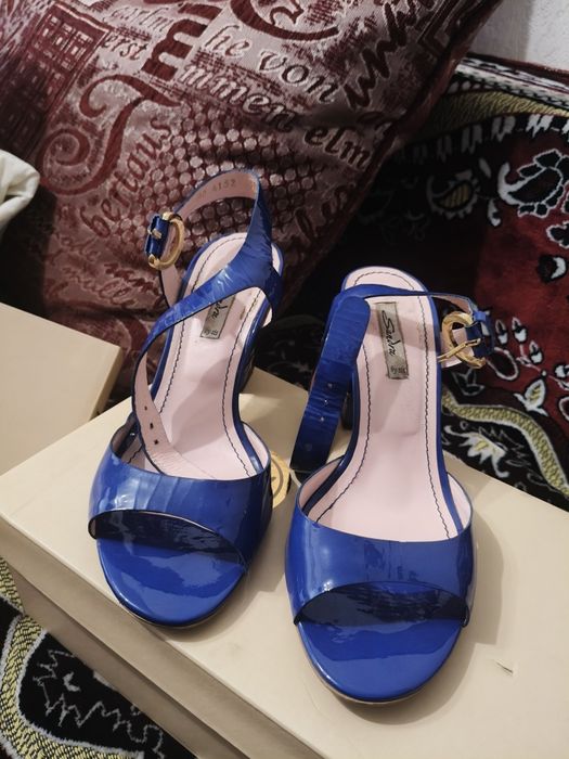 Продам летнюю обувь