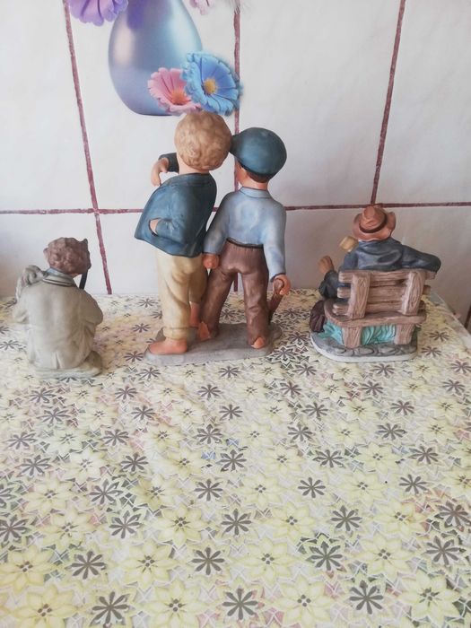 Vand/Bibelouri românești