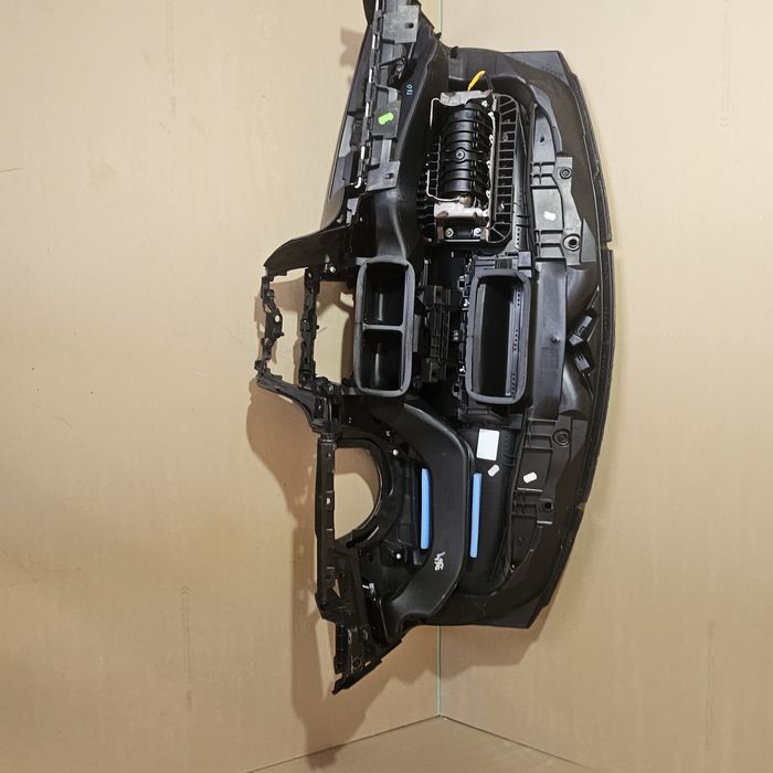 продавам табло с air bag за 
Lancia Ypsilon  от 2012г. до 2023г.