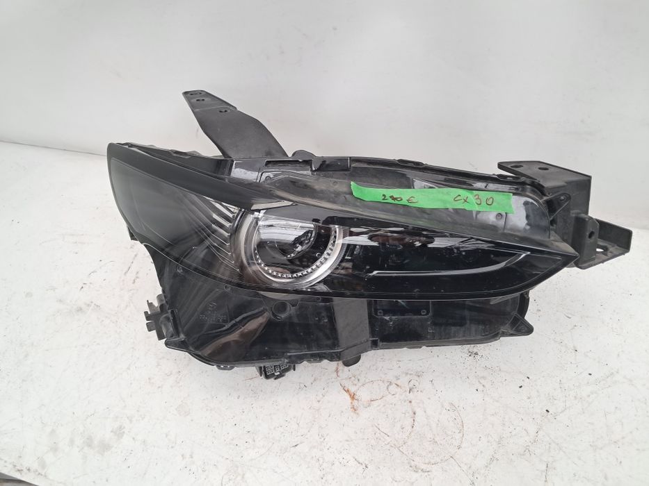 Фар Mazda CX30 2020/25г