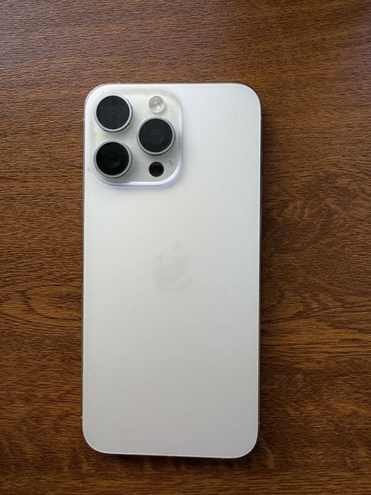 Продаетс Iphone 15 pro max