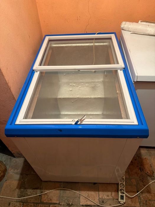 Продам холодильник