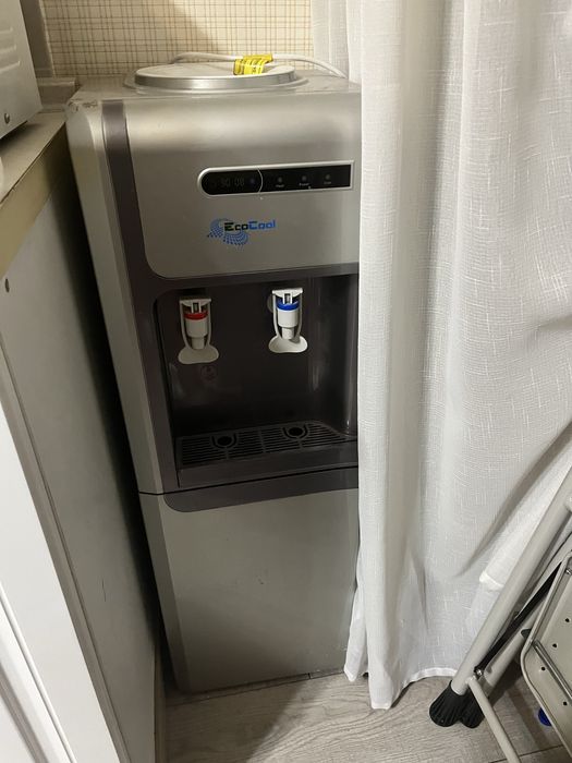 Продам кулер для воды б/у