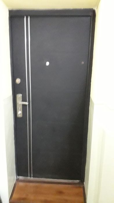 Shayhontohur tumani Navoiy ko'chasi 30 a 14 kv 3 xona uy sotiladi