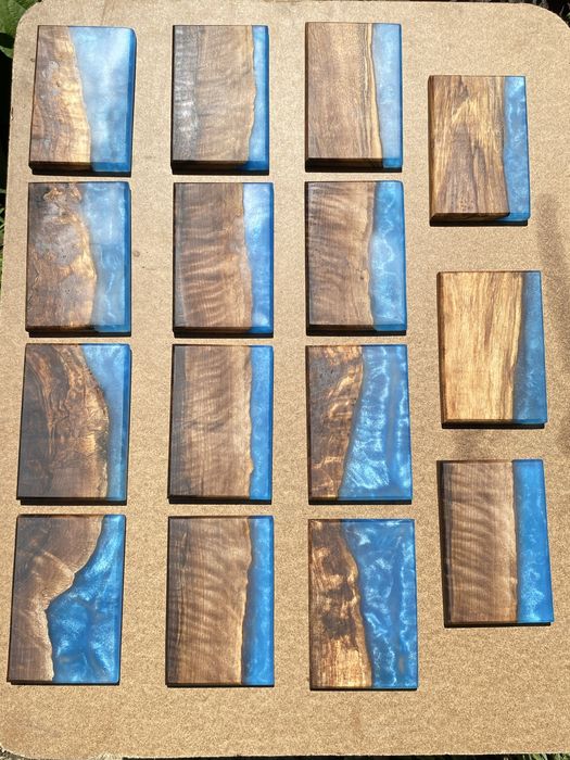 Дъски от орех и епоксидна смола!