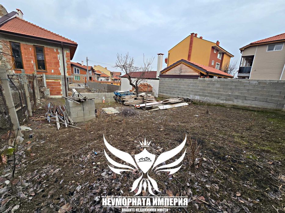 Нова къща 96РЗП и двор 283кв.м. с гараж в Асеновград кв.Долни Воден