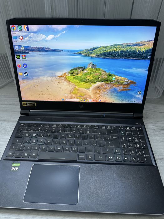 Laptop Gaming Acer Predator Helios 300 ( i7-11800H, RTX 3070, 16GB RAM, QHD 165Hz)