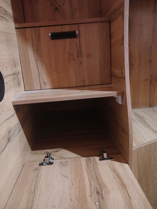 Мебел техникала сотилади