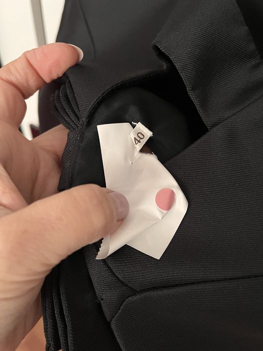 Rochie neagra superba