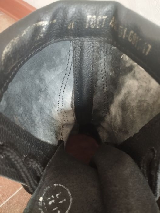 Продам новые берцы