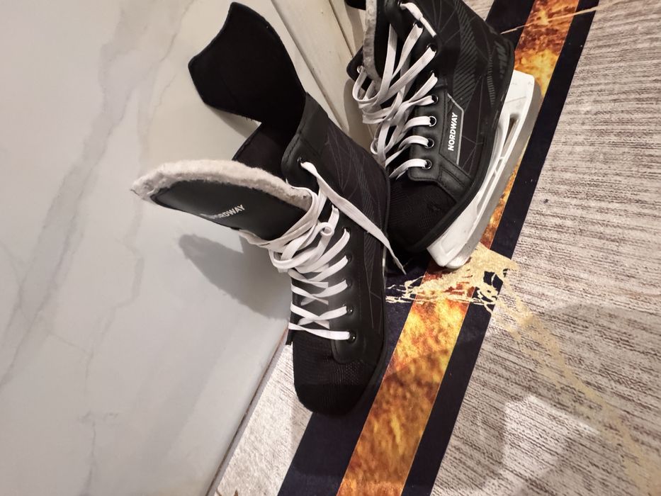 Коньки мужские 40 размер