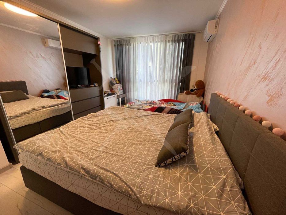 Продава се Двустаен апартамент в Пловдив, Беломорски - 77 кв.м за 2039 €/кв.м - Снимка #1