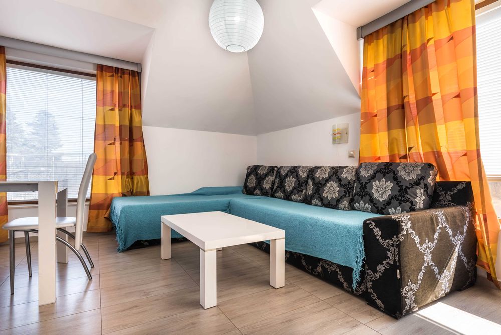 Дава се под наем Двустаен апартамент в Варна, м-т Евксиноград - 78 кв.м за 800 € - Снимка #1