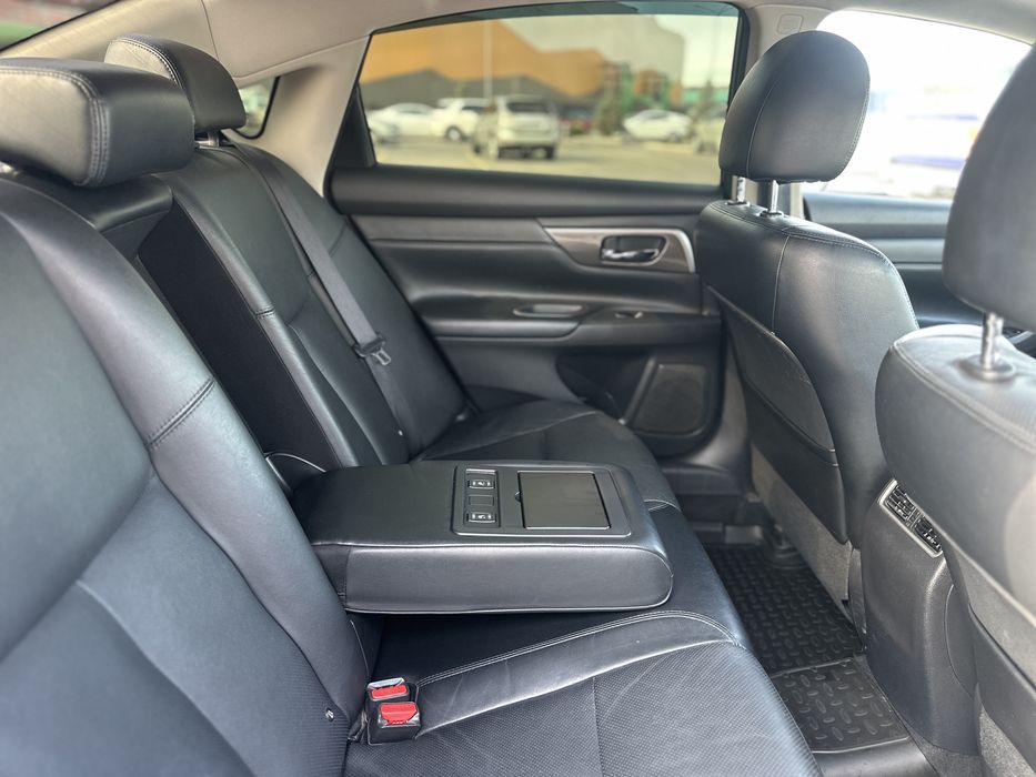 Продам Nissan Teana l33 2014