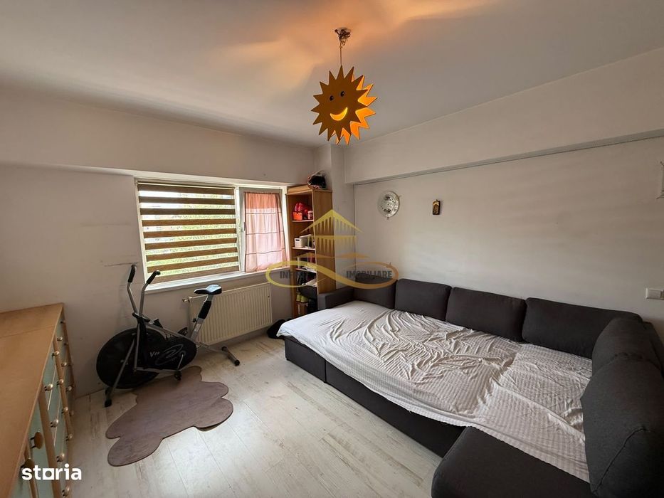 Apartament 4 camere de vanzare in Bacau bloc 2007