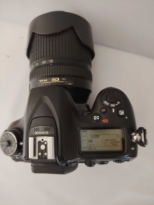 Nikon D7100 c 18-140-VR.