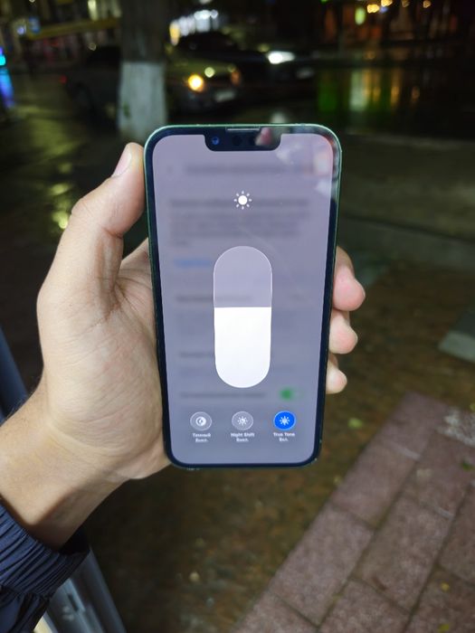 Iphone 13 в средном состоянии