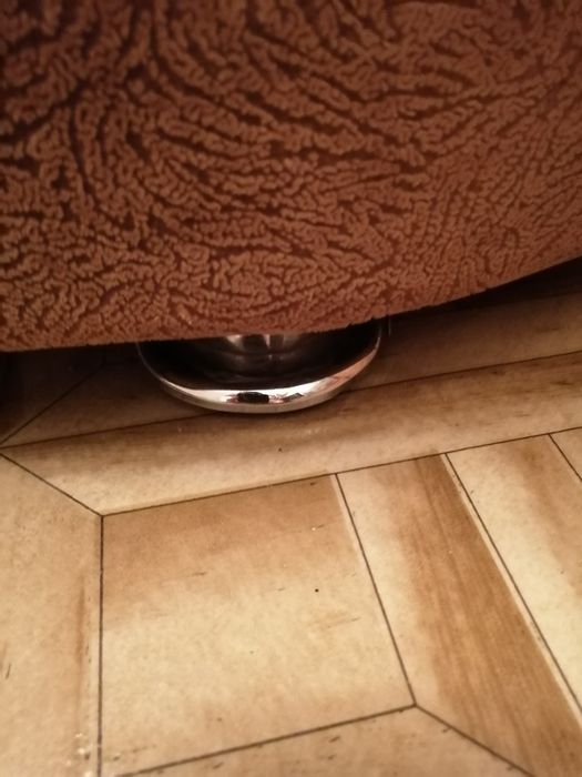 Продается тахта с подушками