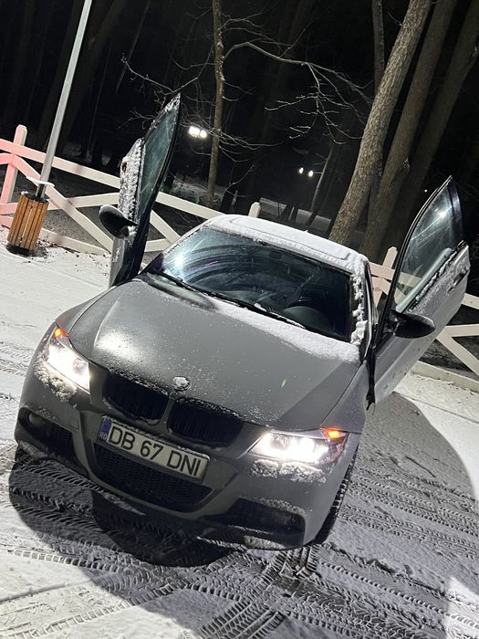 Vand bmw 320i benzina stare tehnica foarte buna