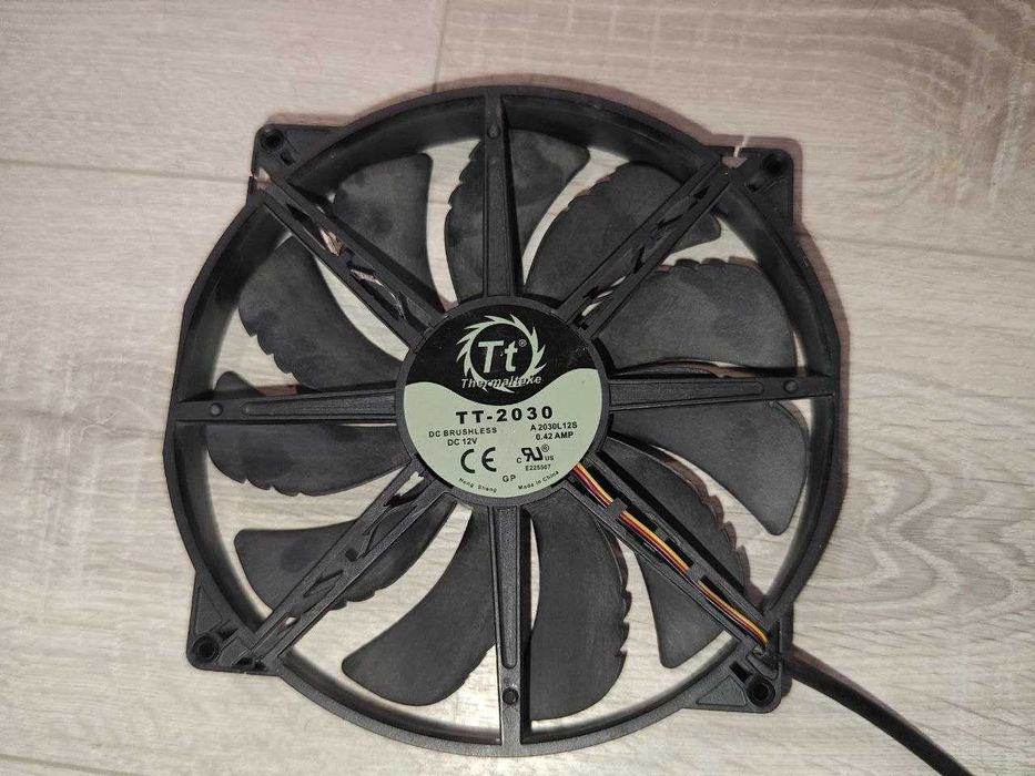 Ventilator 200mm Thermaltake TT-2030