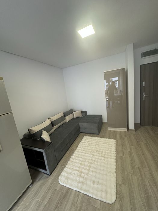 Chirie apartament 2 camere West Residence Oradea cu loc de parcare - pret usor negociabil