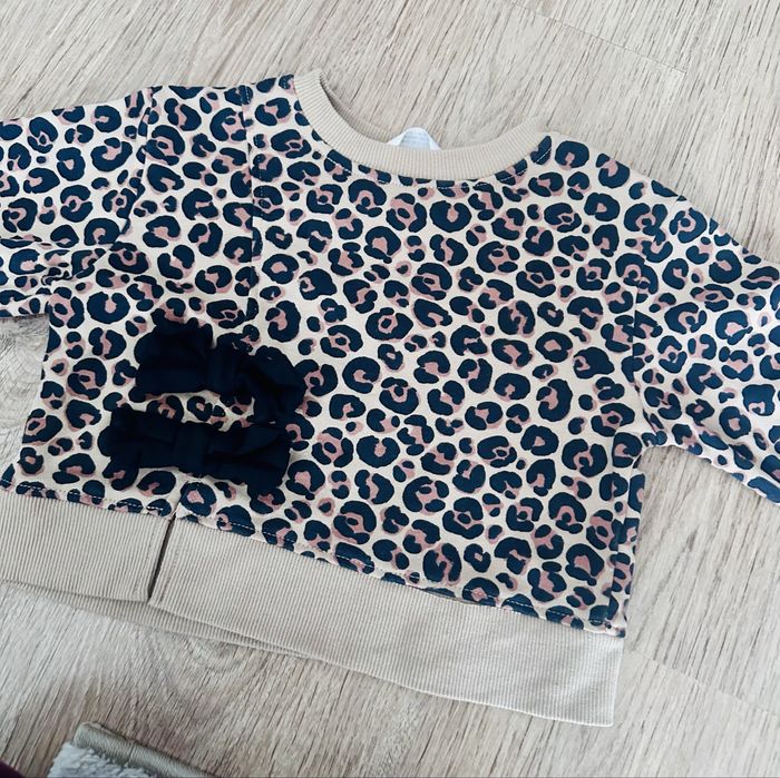 Bluze HM fetite marime 92 - 3 bucati