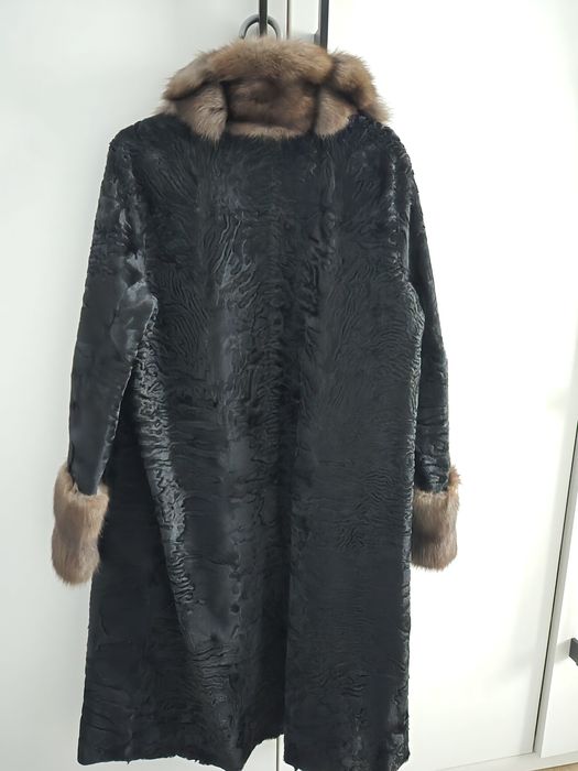 Продам новую шубу!