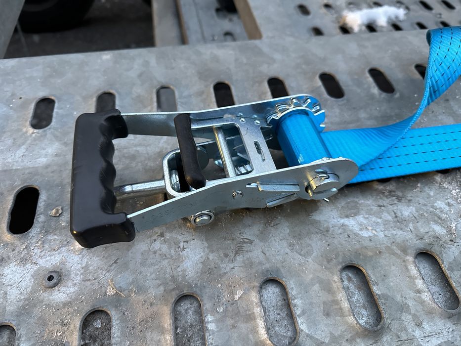 Триточкови колани за автовоз / автоплатформа / ремарке / пътна помощ