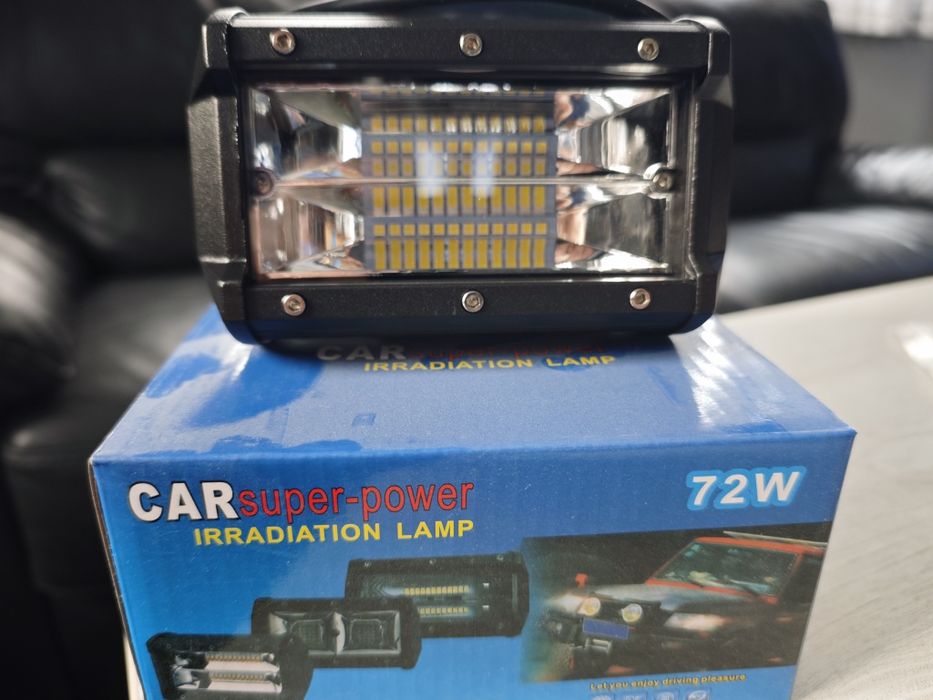 Мощен LED бар 72W Прожектор за кола