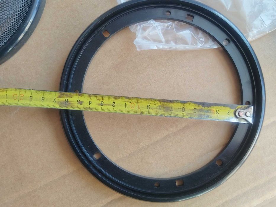 решетки за говорители , тонколони