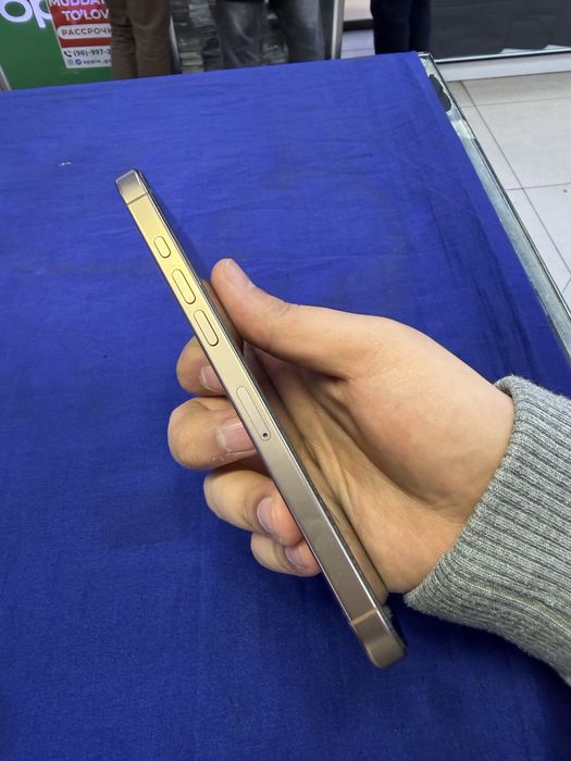 Iphone 16 pro max 256 desert titanium battaty 94%