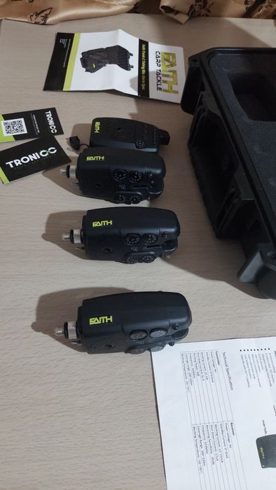 Set 3+1 avertizori faith tronic-c, impecabili