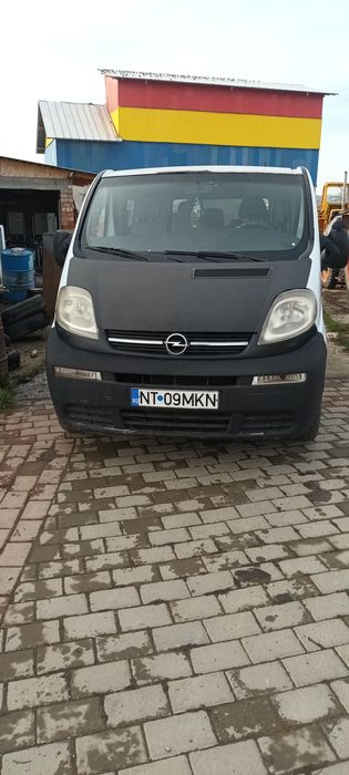 Opel vivaro 1.9 autoturism