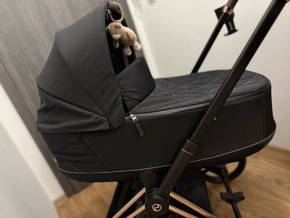 Cybex кош за новородено