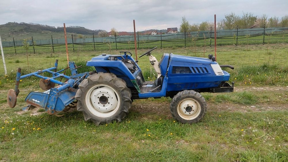 Vand tractoras Iseki land houpe 21 cp