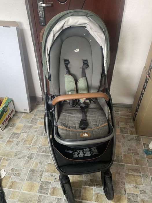 Set 3in1 carucior Joie signiture Finiti scoica i snug 2 si landou Calmi