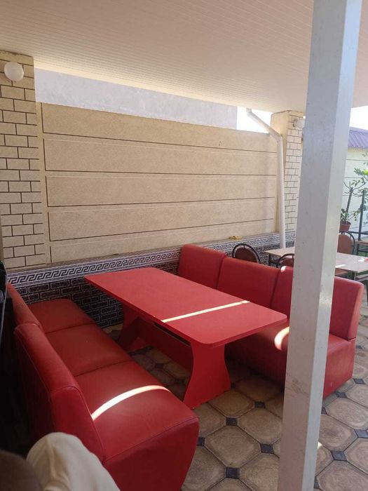 Тапчаны и мебель для кафе